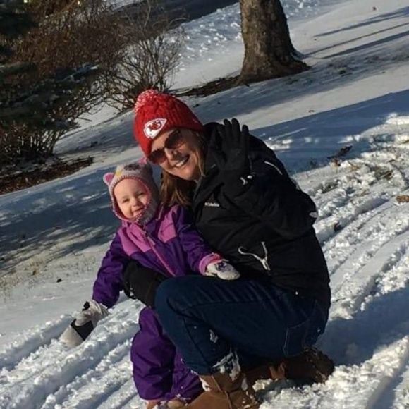 Meet your Posher, Kelli - Picture 1 of 1